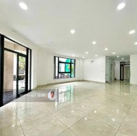 Căn Góc Mới Hoàn Thiện 100% - Vị Trí Vàng -Diện Tích10X21M (Hầm + 4 Tầng) Giá Tốt 65 Triệu/Tháng