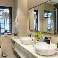 Bán Nhà Đẹp 5 Tầng Thang Máy Trường Chinh, 102M2, P14,Q Tân Bình