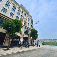 Quỹ Căn Shophouse Vịnh Tây Dưới Chân Chung Cư Cao Cấp,Gần Công Viên