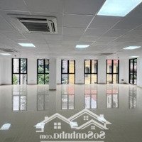 Cho Thuê Nhà Mặt Phố Quảng An. Diện Tích: 200M2X3T. Mt: 10M