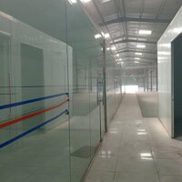 Cho thuê 1000m2 xưởng bình điện 160kwa đường container có văn phòng giá 38 tr/ tháng pccc vách tường