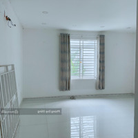 Cho Thuê Nhà Trọ 20M2 Tại Kdc Làng Việt Kiều Phong Phú, Giá Cực Chất 3,5 Triệu