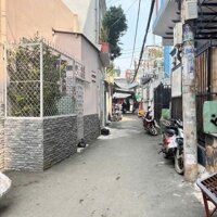 --Bán nhà đường Nguyễn Trọng Tuyển Tân Bình; 4x16, 3 tầng, HXH 4m