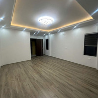 Nhà Đẹp Trung Tâm Cầu Giấy - Gaza Oto Kinh Doang 6 Tầng Thang Máy .40M2 .Mặt Tiền 3.9M Giá Bán 14.5 Tỷ