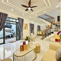 4.5 TỶ - NHÀ ĐẸP NGUYỄN OANH 3 PN DT KHỦNG 55m2 HXH THÔNG