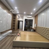 Bán Nhà Hồng Tiến , Bồ Đề , Long Biên. 45M2*6T, Giá Bán 8.7 Tỷ. Thang Máy Xịn, Full Nội Thất Đón Tết.