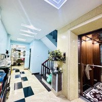 66M2 Nhà Đẹp Phố Phú Diễn, Phân Lô, Vỉa Hè, 6 Tầng Thang Máy, Kinh Doanh, Văn Phòng Giá Chỉ 23 Tỷ.