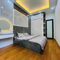 35M2 Giá Bán 6.55 Tỷ Phố Cự Lộc, Sát Nguyễn Trãi, Cạnh Royal City,Gần Ngã Tư Sở Tt Thanh Xuân, Ô Tô Gần