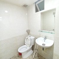 Phòng Full Nội Thất 18M2, Giá: 4,5 Triệu, Lầu Trệt