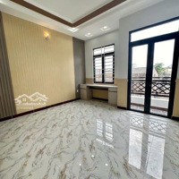 Bán Nhà Riêng Tại Đường 3/2, Quận 10, Oto Đỗ Cửa, Chỉ 8,9 Tỷ, 52 M2, 4X13M, Vuông , Hiếm