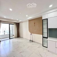 Bán Căn Hộ 2 Phòng Ngủ 2 Vệ Sinh 74M2 Nội Thất Cao Cấp Chỉ 5,5 Tỷ Tại Garden Gate, Hoàng Minh Giám, Phú Nhuận