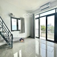 Duplex Ban Công, Cửa Sổ Thoáng Rộng 35M2 Ngay Hàng Xanh, Hutech, Quận 1,Cầu Sg. Phòng Được Sơn Mới