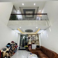 Nhà Ngộp Bán Gấp 3Tỷ880/63M2 Hoàng Hoa Thám P7 Bình Thạnh. Đang Cho Thuê 35 Triệu/Th Gần Bv Ung Bứu Hcm