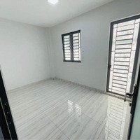 Nhà Ngộp Cần Bán Gấp, Đường Phạm Văn Hai, Q. Tân Bình, Giá Bán 2.8 Tỷ/40M2,Shr. Liên Hệ:0984555724