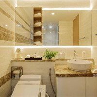 Chính Chủ Bán Căn Hộ 3 Phòng Ngủ Cao Cấp, Full Nội Thất Nhập Từ Ý, 125M2. View Quận 1. Sổ Hồng 9,5T