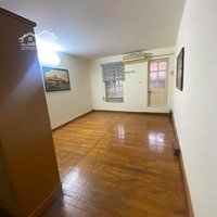 Bán Nhà Tập Thể Kim Mã, Ba Đình, T2, 50M2, 2 Ngủ, 2 Thoáng, 2.85 Tỷ