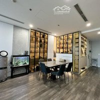 Bán Căn 2 Phòng Ngủ, 80M2 Giá Bán 5.2Tỷ, Full Nội Thất Chỉ Việc Ở, Có Slot Ô Tô, Thăng Long Garden