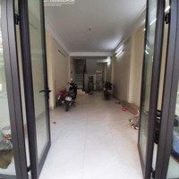 Cho Thuê Nhà Nguyên Căn 5 Tầng 42M2 Mặt Đường Phú Diễn. Bắc Từ Liêm. Nhà Mặt Đường Tiện Kinh Doanh