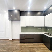 Cho Thuê Nhà 40M2*6Tầng. Có Thang Máy, Cuối Trịnh Văn Bô Ôtô Đến Cửa, Hợp Văn Phòng Bán Hàng Online