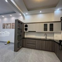 Bán Nhà Mặt Đường Rộng Gần Biển, Vĩnh Hải, Nha Trang, Khánh Hòa