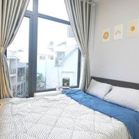 Phòng 30M2 Cho Thuê Có Cửa Sổ Lớn, View Đẹp Tại Đào Duy Anh, Phú Nhuận, Gần Sân Bay