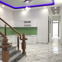 Bán Nhà 1 Trệt 2 Tầng Mới Xây Xong Đường Ô Tô Cầu Bè, Vĩnh Thạnh Có Sân Để Ô Tô Giá Rẻ 3,9 Tỷ.