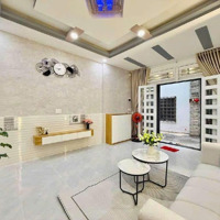 Sang Nhượng Nhà Chính Chủ Đường Đoàn Nguyễn Tuấn. Giá Bán 2Ty950, 80M2, 1 Trệt 1 Lầu, 3 Phòng Ngủ Shr