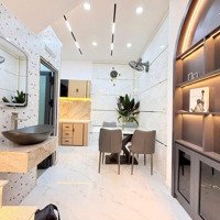 Kẹt Vốn Bán Gấp Nhà Hẻm 5M. Giá Bán 3,25 Tỷ. Nguyễn Tiểu La, Phường 8, Quận 10. 60M2. Liên Hệ: 0765369477