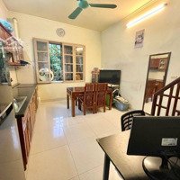 Bán Nhà Trong Biệt Thự Đẹp Tại Thợ Nhuộm, 5,6 Tỷ, 70M2, 2 Phòng Ngủ 2 Vệ Sinh- Homestay Hợp Lý