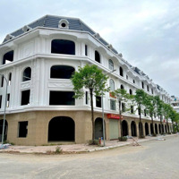 Với Số Vốn1,5Tỷ Sở Hữu Shouphouse Ngay Dưới Chân Chung Cư,Kcn Ngay Đối Diện,Dòng Tiền Cho Thuê Đều