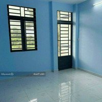 Nhà Đẹp 1 Lầu/ 1 Trệt. 100M2/ 650 Triệu, Shr. Cách Kcn Long Hậu Chỉ 1 Km. Liên Hệ: 0937809025