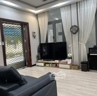 Hiếm! Bán Nhà Hẻm Nhựa Có Vỉa Hè Ở Âu Cơ, Gần Ngã Tư Lạc Long Quân, 6Mx25M, 2 Lầu, Giá Bán 13.5 Tỷ