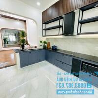 Nhà Mê,Mới 5*35m,View Đẹp,hẻm cấp 1 đg Ywang,gần Cổng Chào Eakao,nhiều căn khác