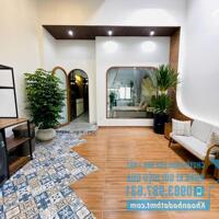 Nhà Mê,Mới 5*35m,View Đẹp,hẻm cấp 1 đg Ywang,gần Cổng Chào Eakao,nhiều căn khác