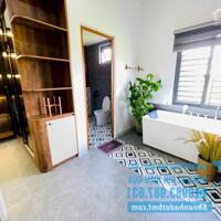 Nhà Mê,Mới 5*35m,View Đẹp,hẻm cấp 1 đg Ywang,gần Cổng Chào Eakao,nhiều căn khác