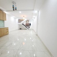 Bán Nhà Mặt Tạ Quang Bửu,Hơn 5 Tỷ, 50M2, 4 Phòng Ngủ, 3 Tầng