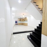 Bán Nhà Mặt Tạ Quang Bửu,Hơn 5 Tỷ, 50M2, 4 Phòng Ngủ, 3 Tầng