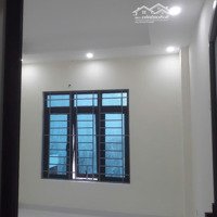 Bán Nhà 32.6M2, 4 Phòng Ngủ 3 Vệ Sinh 1 Phòng Thờ, 1 Sân Phơi Tại Biên Giang, Hà Đông