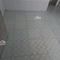 Cho Thuê Phòng Trọ 1 Phòng Ngủ 1 Vệ Sinh 18M2 Tại Đường 6, Q9, Hcm, Giá Bán 1,6 Triệu/Th