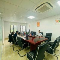 Cho Thuê Nhà Phạm Văn Đồng, Thành Phố Giao Lưu.diện Tích120M2, 5 Tầng 1 Hầm, Thông Sàn, Thang Máy, 65 Triệu