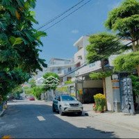 Bán Nhà Biệt Thự Đẹp Trung Tâm Tp Nha Trang Phường Phước Tân 170M2 Ngang 8,4M Chỉ 17,9 Tỷ