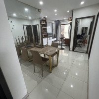 Cần Bán Gấp Căn Hộ 312 Lạc Long Quân 70M2, 2 Phòng Ngủ Có Bancon, Căn Góc. Giá: 2.9 Tỷcó Thương Lượnggiảm