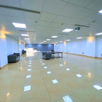 Chính Chủ Bán Tòa Văn Phòng 220M2, 8 Tầng. Đường Nguyễn Văn Linh, Long Biên