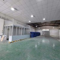 Thuê Kho Xưởng Quận 7Diện Tích360M2 Có Sẵn Văn Phòng, Wc, Pccc Chuẩn