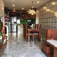 Chuyển Nhượng Chcc 2 Phòng Ngủ 85M2, Giá Bán 6Tỷ5 Full Nội Thất - Garden Gate Q.phú Nhuận