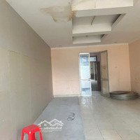 Cho Thuê Shophouse 18E Cộng Hòa, 150 Triệu, 1300 M2, Đẹp, Nhiều Tiện Ích