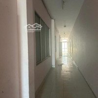 Cho Thuê Shophouse 18E Cộng Hòa, 150 Triệu, 1300 M2, Đẹp, Nhiều Tiện Ích