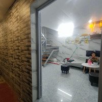 Siêu Hot Khâm Thiên, Đống Đa, Diện Tích: 22M2, 4 Tầng, Nhỉnh 2 Tỷ, 3 Ngủ, Đường Thông.