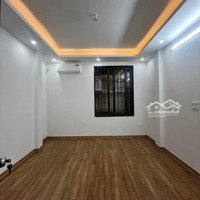 Tân Mai, Hoàng Mai,Diện Tích14/25M2 X 4 Tầng,Mặt Tiền3,7M, Giá Nhỉnh 4 Tỷ, Trước Nhà Ô Tô Tránh.