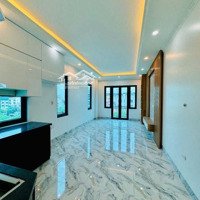 Bán Nhà Mặt Phố Giải Phóng, 16,2 Tỷ, 45 M2, View Đẹp